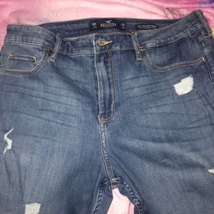Hollister Jeans size 15R w(32) L(30) high risejean
